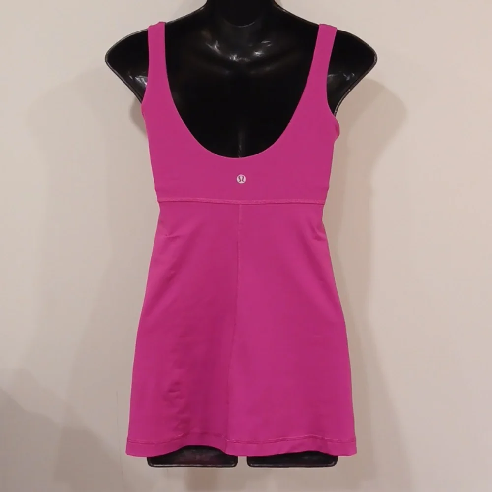 Lululemon Aria Tank II in "Raspberry"- Sz. 6 - Picture 10 of 12